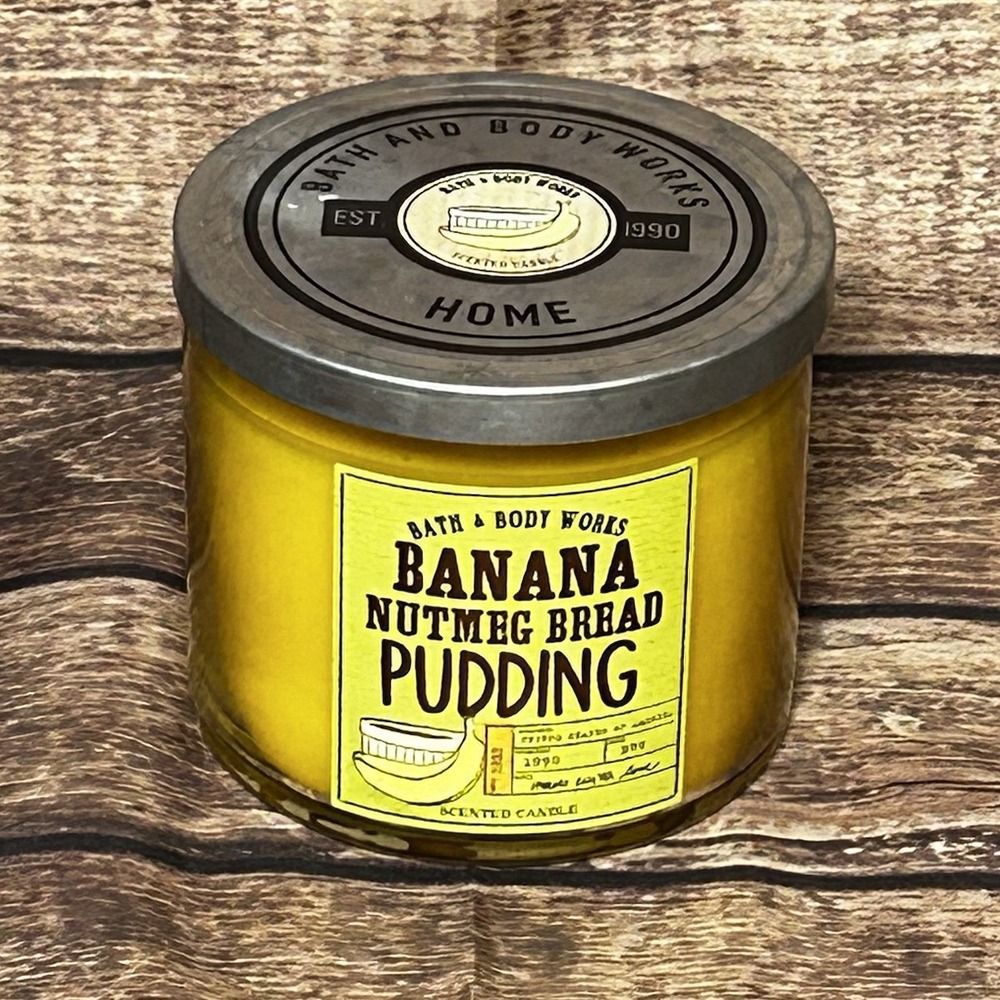 Bath & Body Works: Banana Nutmeg Bread‎ Pudding 3 wick Candle 14.5 oz New!